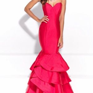 Formal  red sweet heart mermaid dress